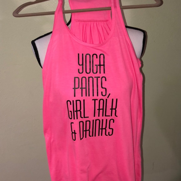 Tops - ❤️3/$20 LIKE NEW! tank top